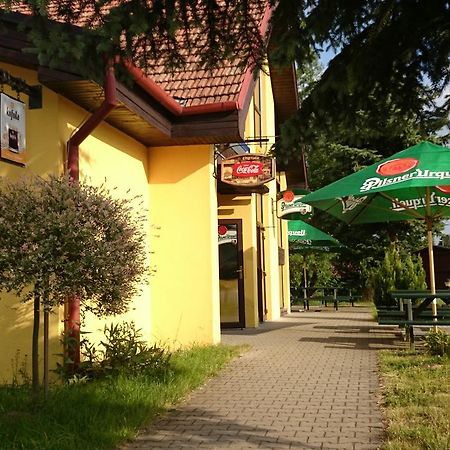 Restaurace penzion Rafael Dlouhá Brtnice Esterno foto